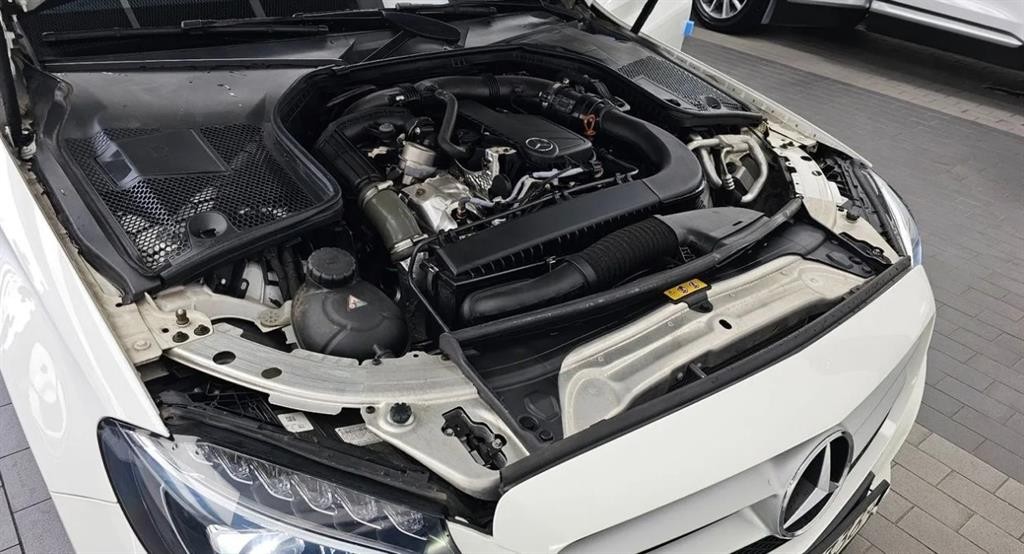 벤츠 C 클래스 C클래스 W205 C200 d 이미지 5