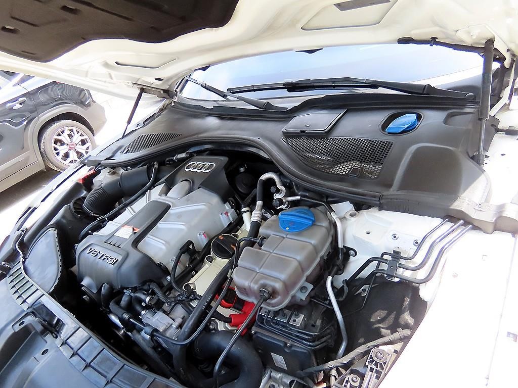 아우디 A7 3.0 TFSI 콰트로 다이나믹 이미지 19