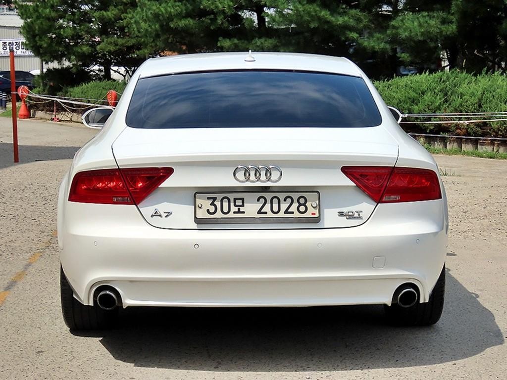 아우디 A7 3.0 TFSI 콰트로 다이나믹 이미지 4