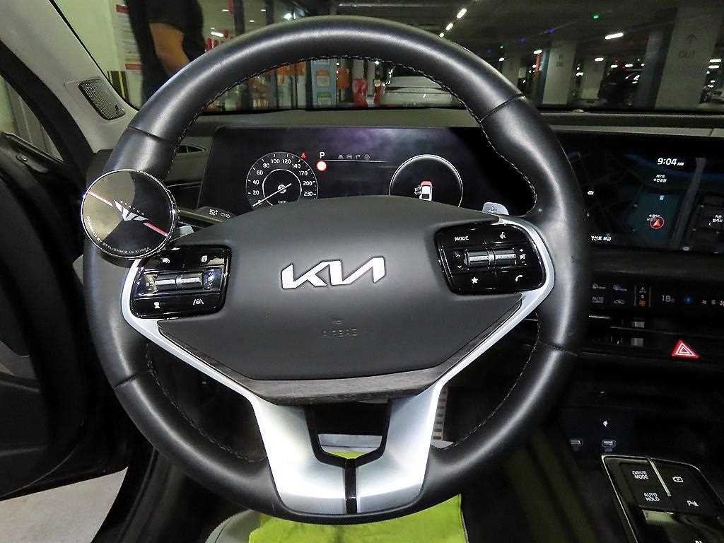 기아 K8 2.5 2WD 시그니처 이미지 8