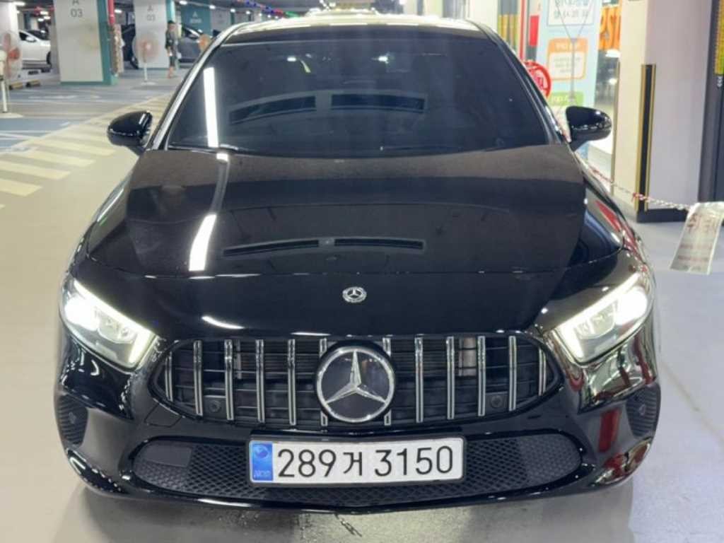 벤츠 A 클래스 A클래스 W177 A220 세단 이미지 2