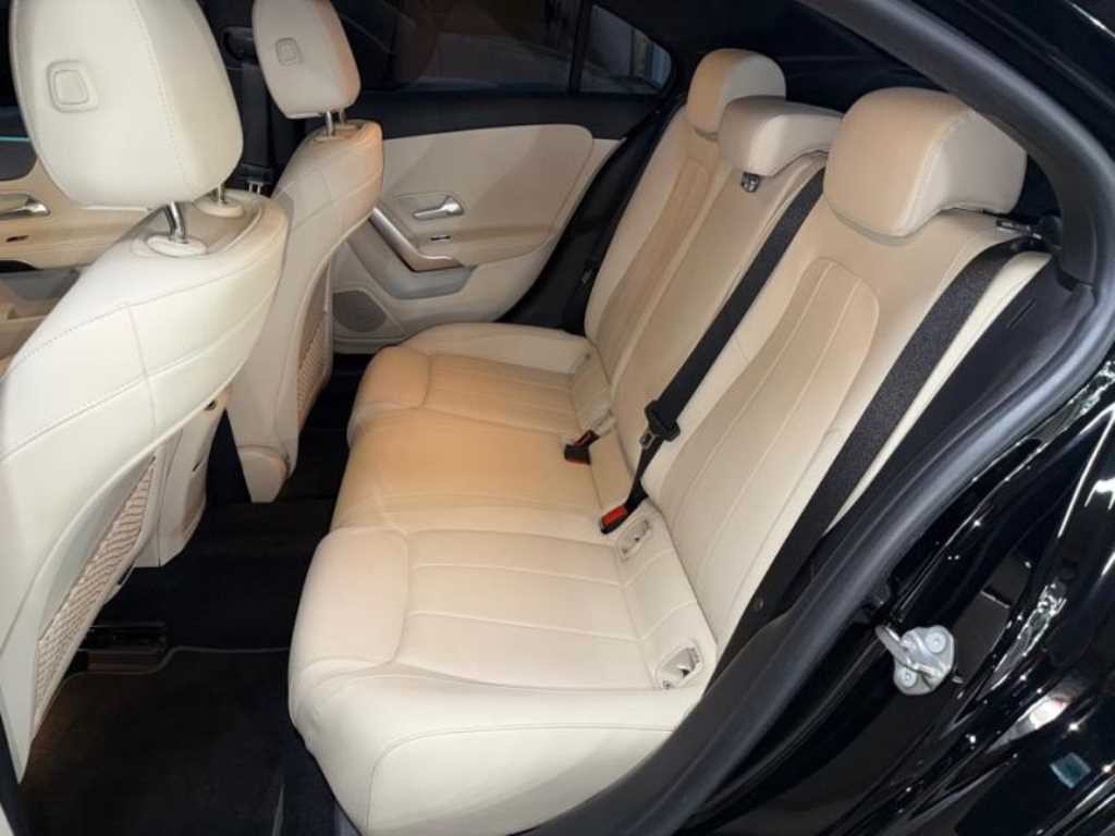 벤츠 A 클래스 A클래스 W177 A220 세단 이미지 7