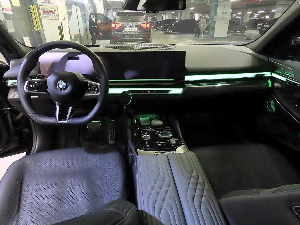 BMW 5시리즈 5시리즈 (G60) 530i xDrive M 스포츠 이미지 10