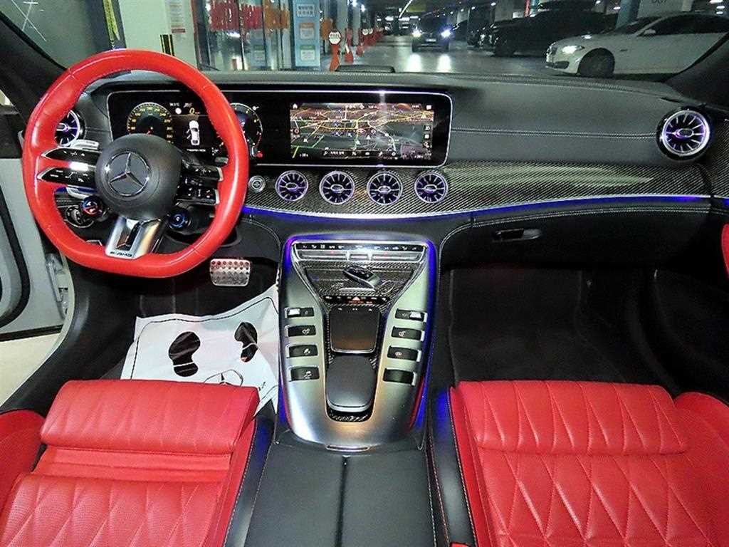 벤츠 AMG GT 4도어 63 S 4MATIC+ 이미지 10