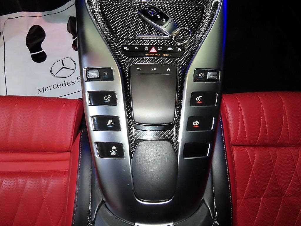 벤츠 AMG GT 4도어 63 S 4MATIC+ 이미지 12