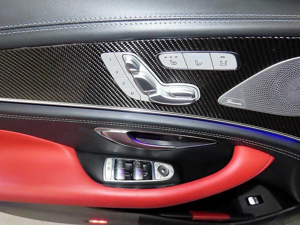 벤츠 AMG GT 4도어 63 S 4MATIC+ 이미지 14