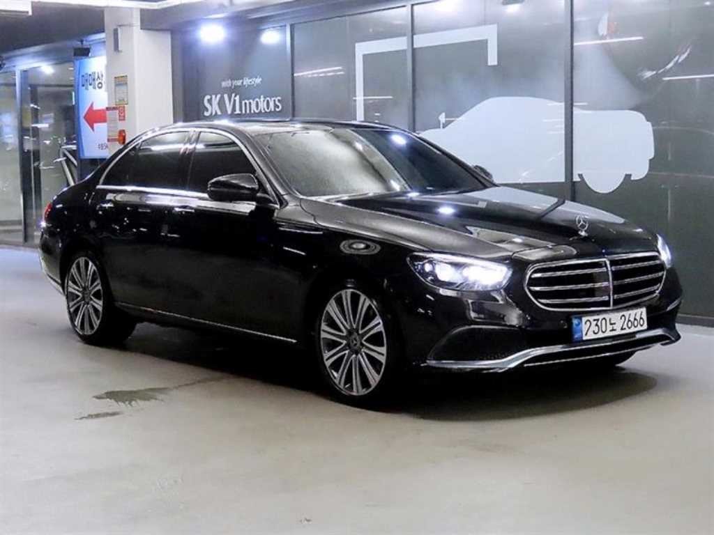 벤츠 E 클래스 E-클래스 W213 E450 4MATIC 익스클루시브 이미지 1