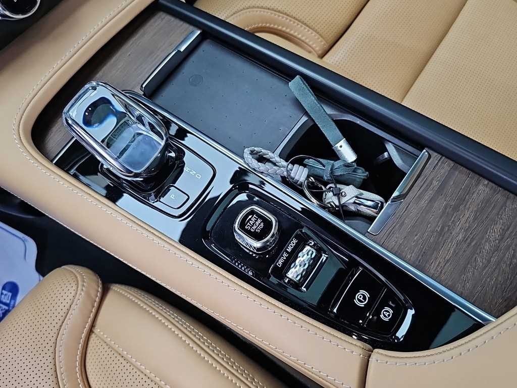 볼보 S90 B5 인스크립션 이미지 8
