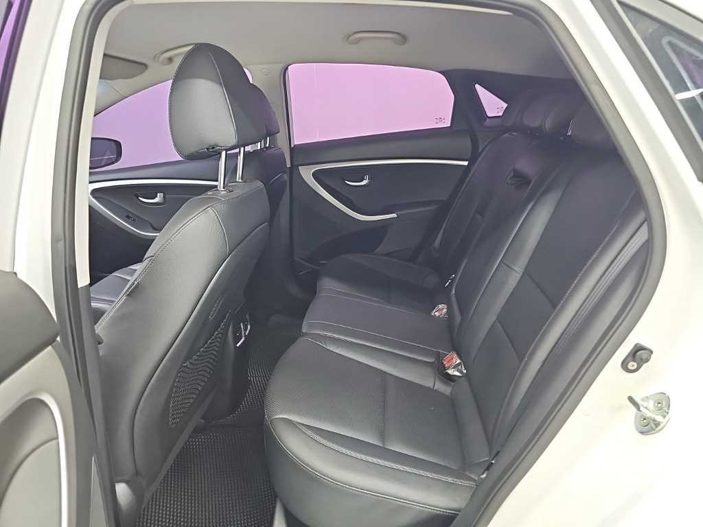현대 i30 뉴 i30 1.6 GDI PYL 이미지 12