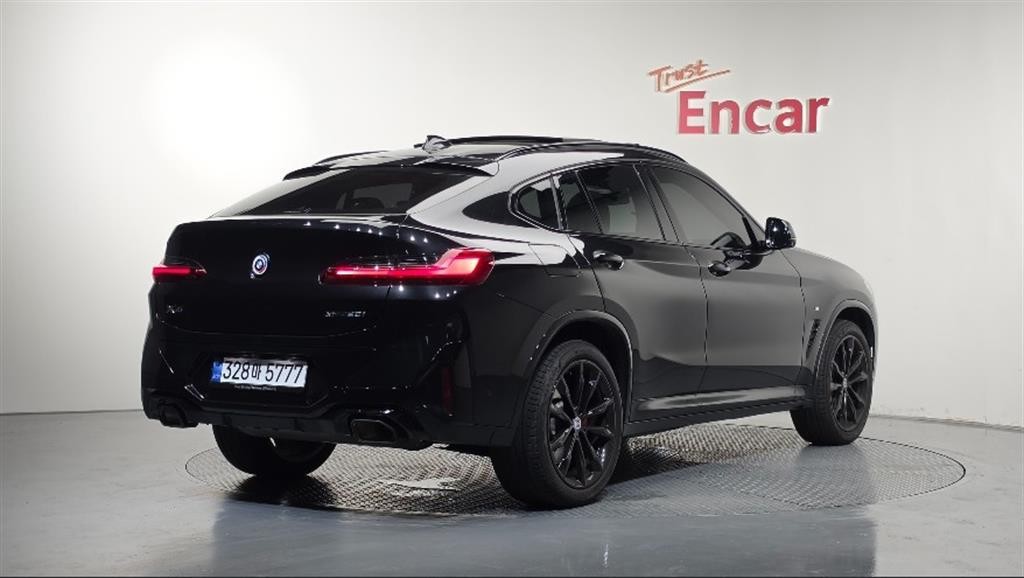 BMW X4 X4 (G02) xDrive 20i M 스포츠 프로 이미지 2