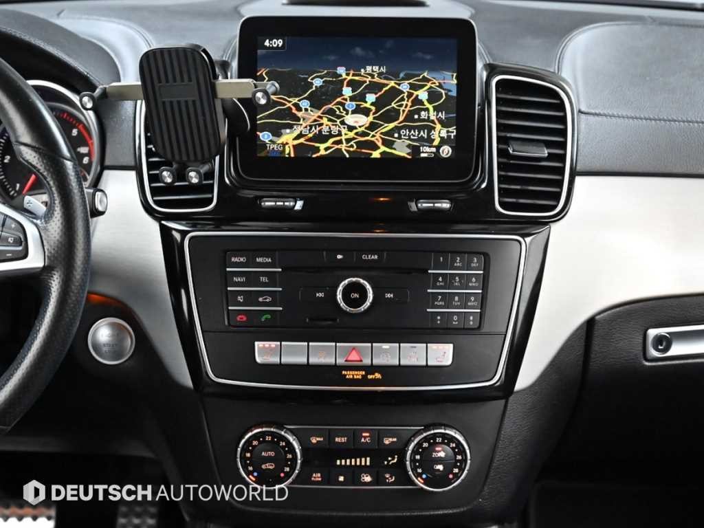 벤츠 GLE 클래스 GLE 클래스 W166 GLE 350 d 4MATIC 쿠페 이미지 14