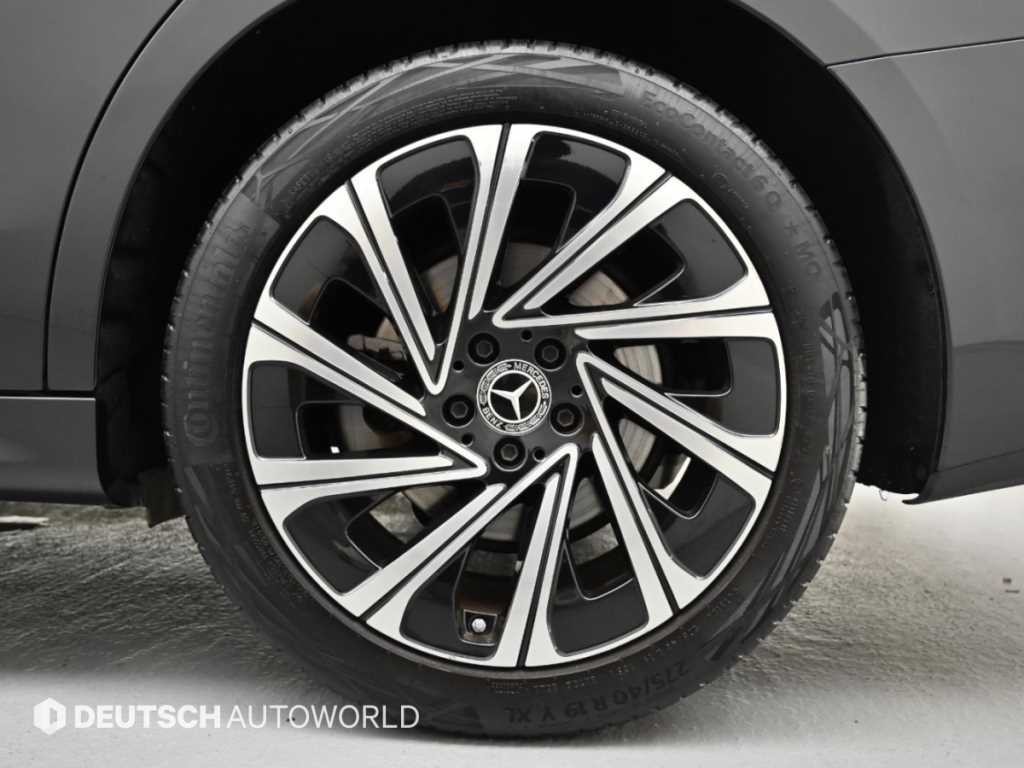 벤츠 E 클래스 E-클래스 W214 E300 4MATIC 익스클루시브 이미지 5