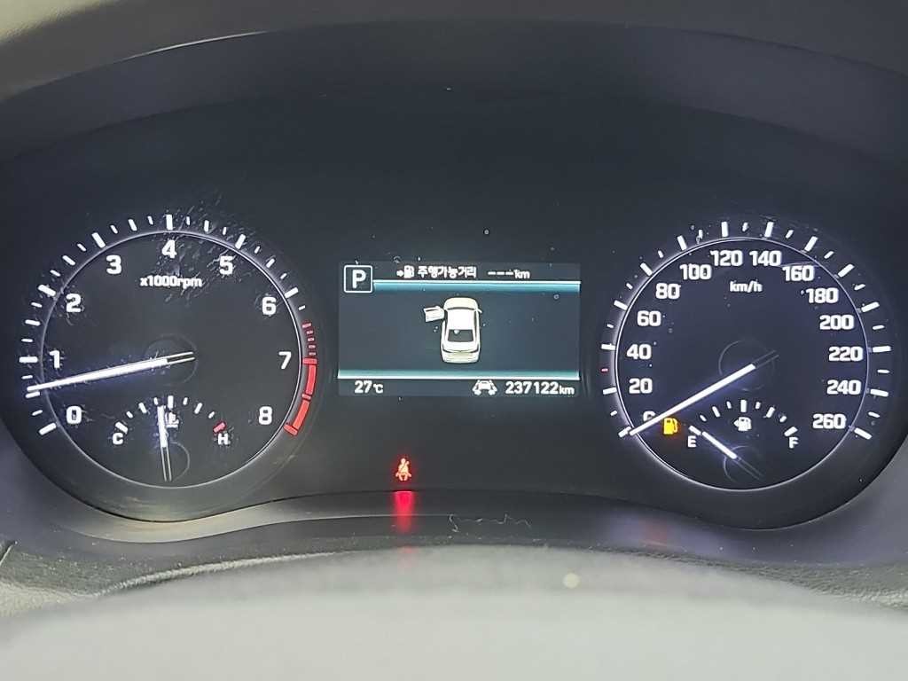제네시스 G80 3.3 GDI AWD 프리미엄 럭셔리 이미지 6