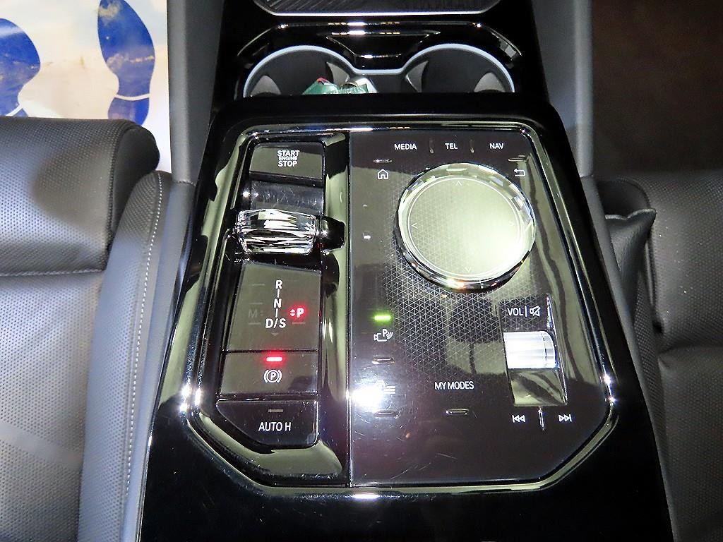 BMW 5시리즈 5시리즈 (G60) 530e M 스포츠 이미지 12