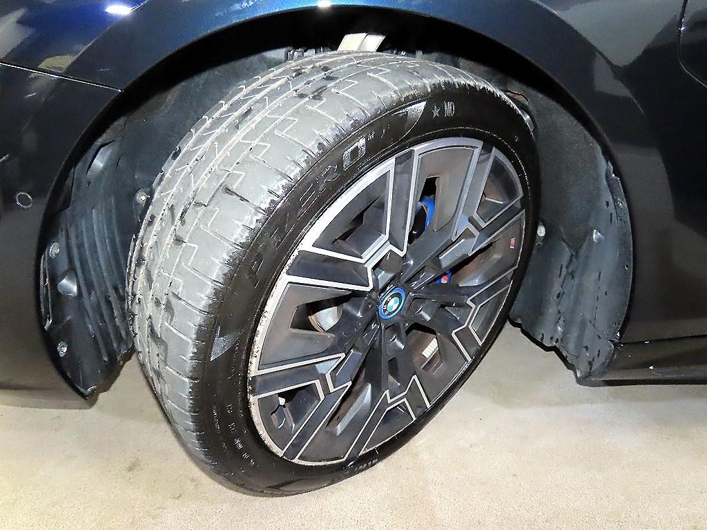 BMW 5시리즈 5시리즈 (G60) 530e M 스포츠 이미지 20