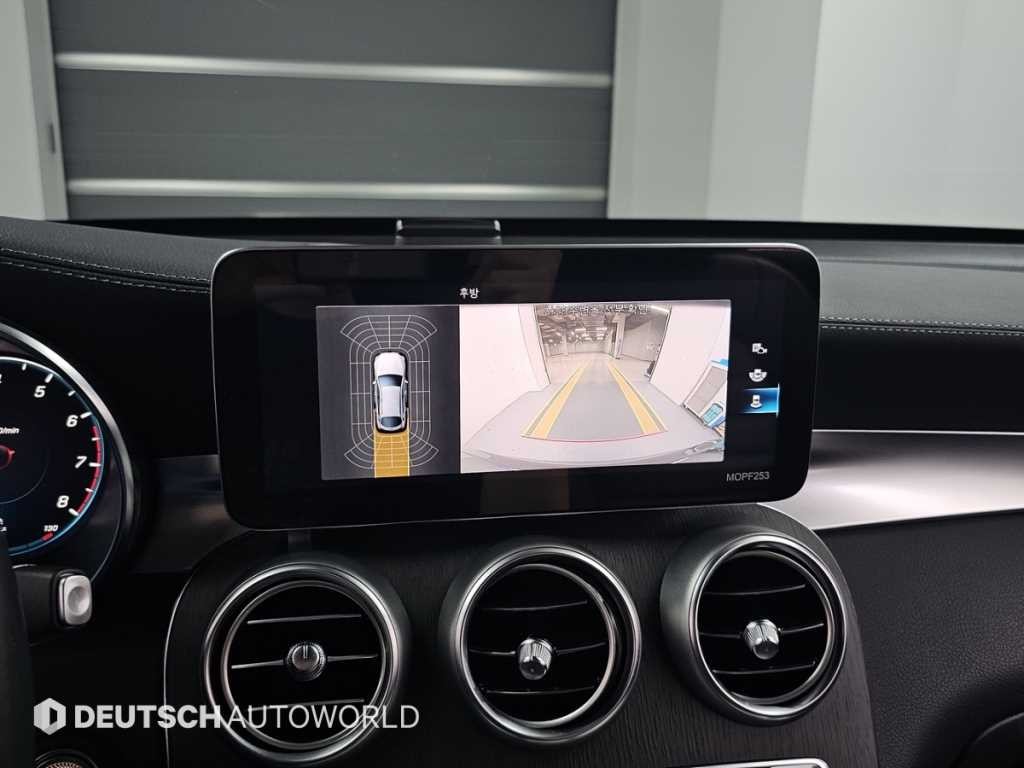 벤츠 GLC 클래스 GLC클래스 X253 GLC 300 4MATIC 프리미엄 쿠페 이미지 15