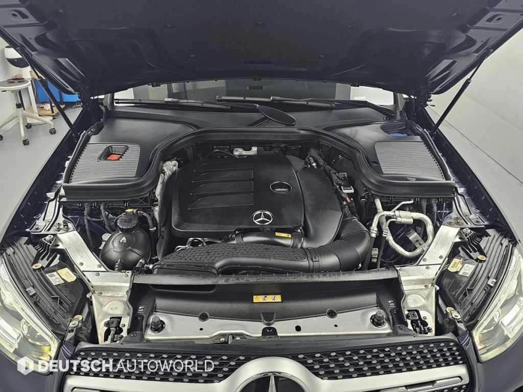벤츠 GLC 클래스 GLC클래스 X253 GLC 300 4MATIC 프리미엄 쿠페 이미지 6