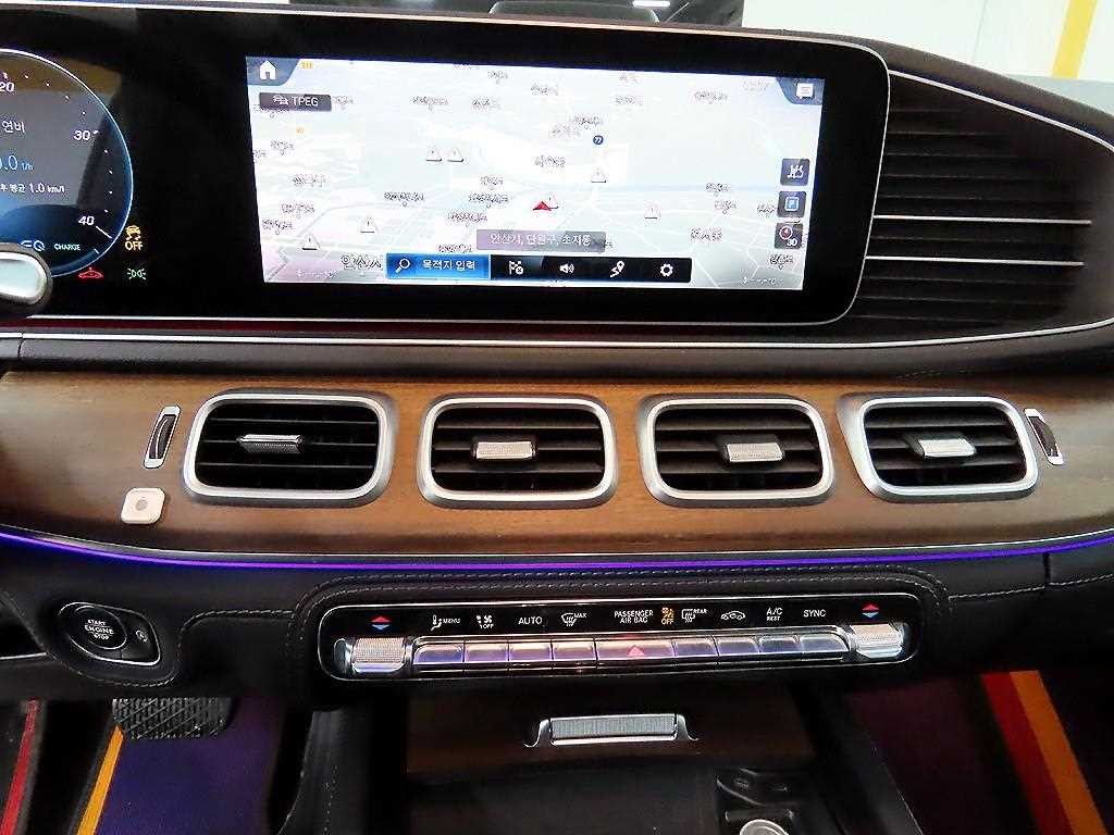 벤츠 GLE 클래스 GLE 클래스 W167 GLE 450 4MATIC 이미지 13