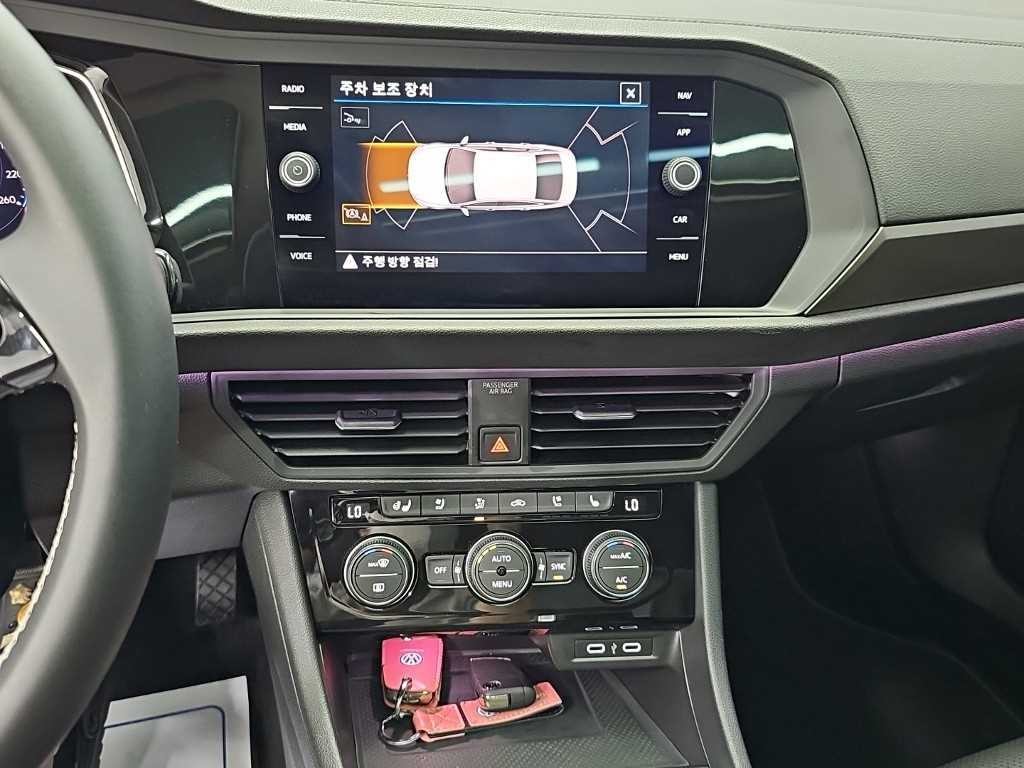 폭스바겐 제타 올 뉴 제타 1.4 TSI 프레스티지 이미지 10