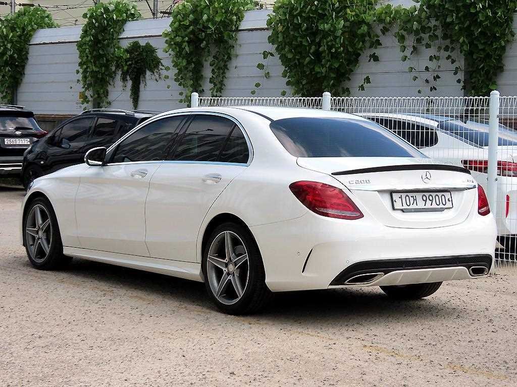 벤츠 C 클래스 C클래스 W205 C200 AMG LINE 이미지 3