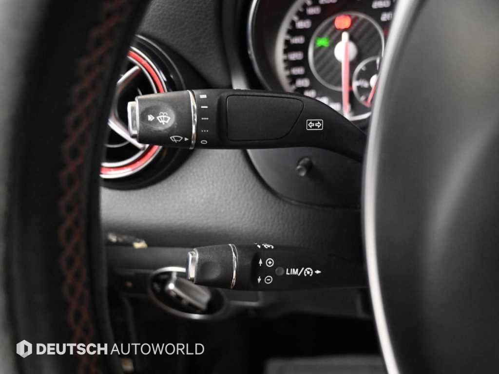 벤츠 CLA 클래스 CLA클래스 CLA 45 AMG 4MATIC 이미지 16