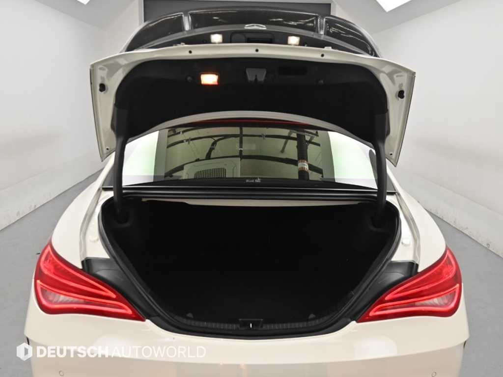 벤츠 CLA 클래스 CLA클래스 CLA 45 AMG 4MATIC 이미지 19