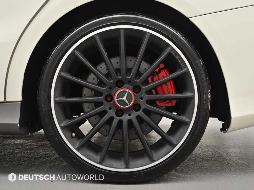 벤츠 CLA 클래스 CLA클래스 CLA 45 AMG 4MATIC 이미지 5