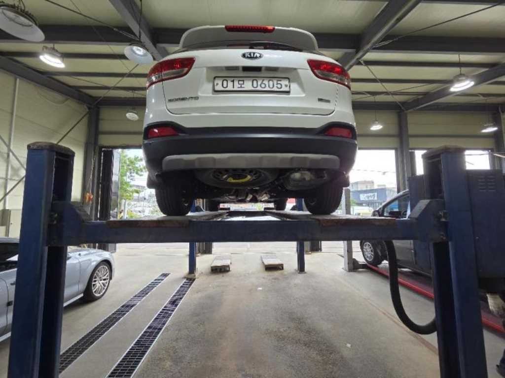 기아 쏘렌토 올 뉴 쏘렌토 디젤 2WD 2.0 럭셔리 이미지 4