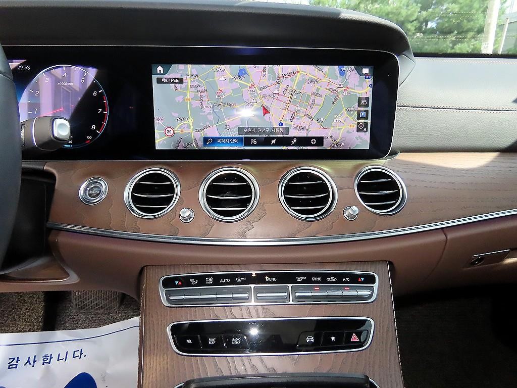 벤츠 E 클래스 E-클래스 W213 E250 익스클루시브 이미지 14