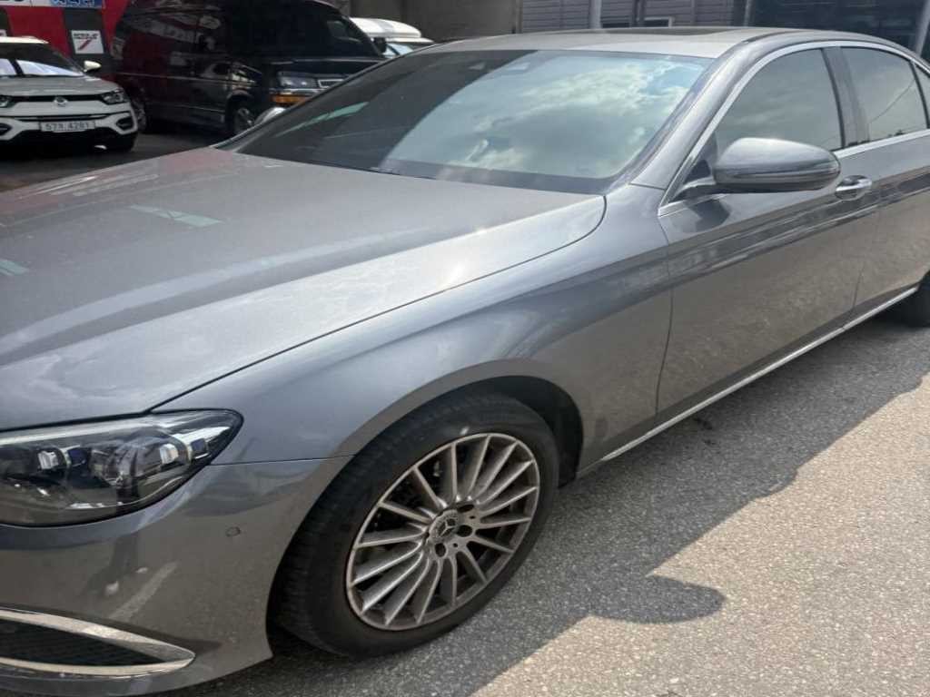 벤츠 E 클래스 E-클래스 W213 E250 익스클루시브 이미지 3