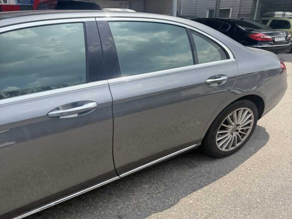 벤츠 E 클래스 E-클래스 W213 E250 익스클루시브 이미지 4