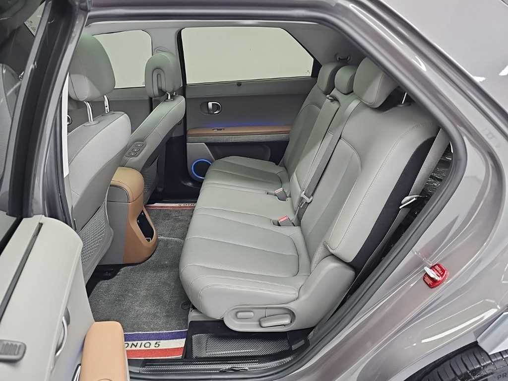 현대 아이오닉 5 롱 레인지 4WD 프레스티지 이미지 13
