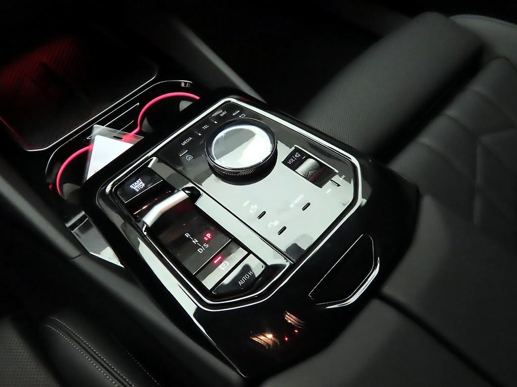 BMW 5시리즈 5시리즈 (G60) 520i M 스포츠 이미지 19