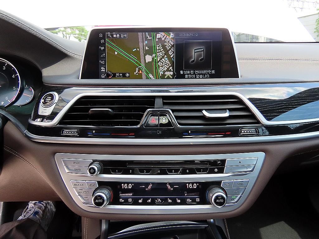 BMW 7시리즈 7시리즈 (G11) 730Ld xDrive M 스포츠 이미지 12