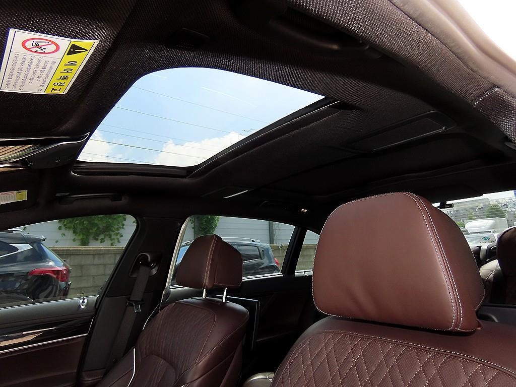 BMW 7시리즈 7시리즈 (G11) 730Ld xDrive M 스포츠 이미지 16