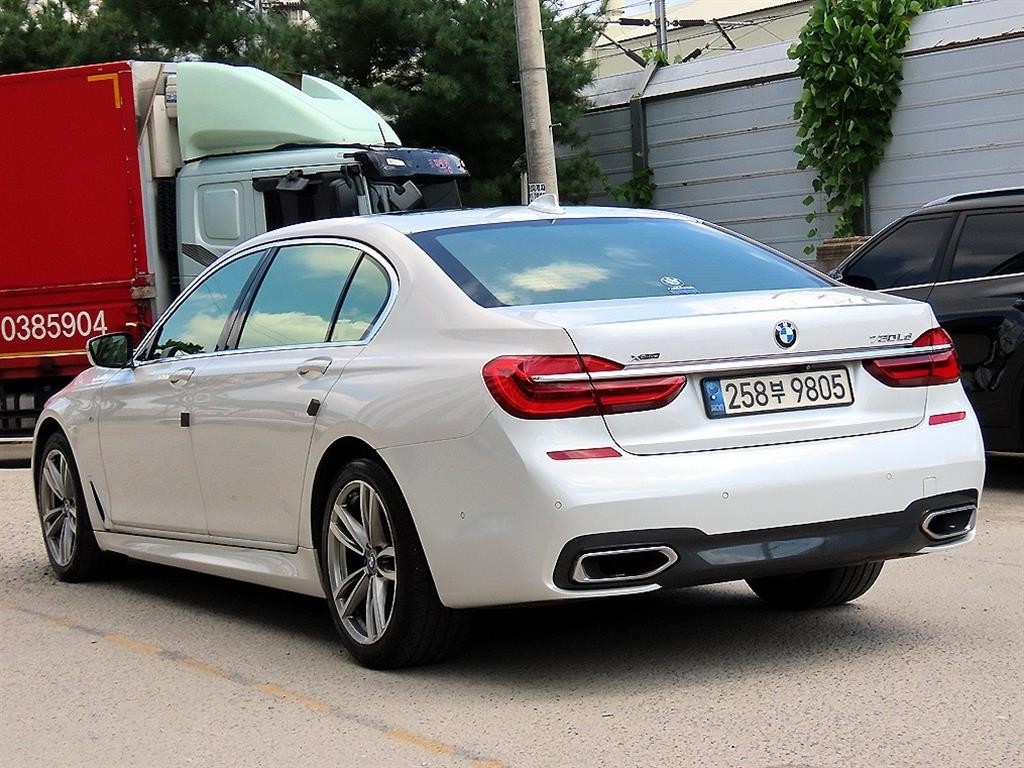 BMW 7시리즈 7시리즈 (G11) 730Ld xDrive M 스포츠 이미지 3