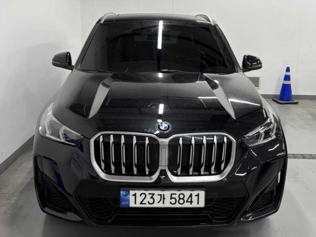 BMW X1 X1 (U11) xDrive 20i M 스포츠 이미지 1