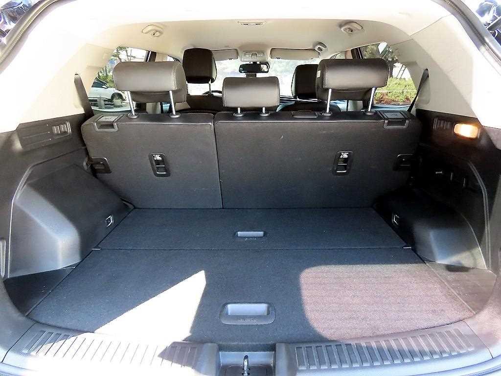 KG모빌리티(쌍용) 코란도 뷰티풀코란도 2WD 가솔린 1.5 C5 플러스 이미지 18