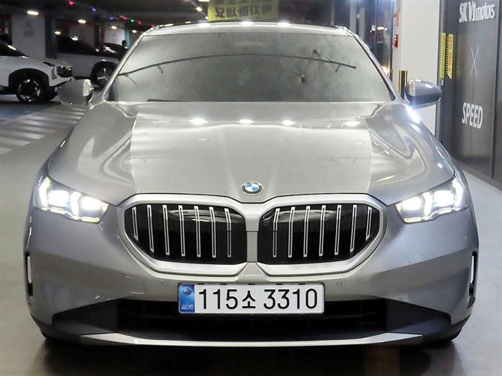 BMW 5시리즈 5시리즈 (G60) 520i 스페셜 에디션 이미지 2