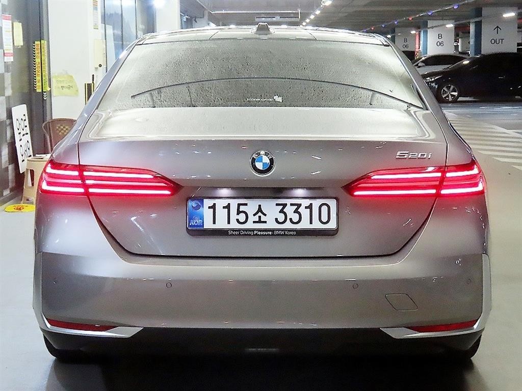 BMW 5시리즈 5시리즈 (G60) 520i 스페셜 에디션 이미지 5