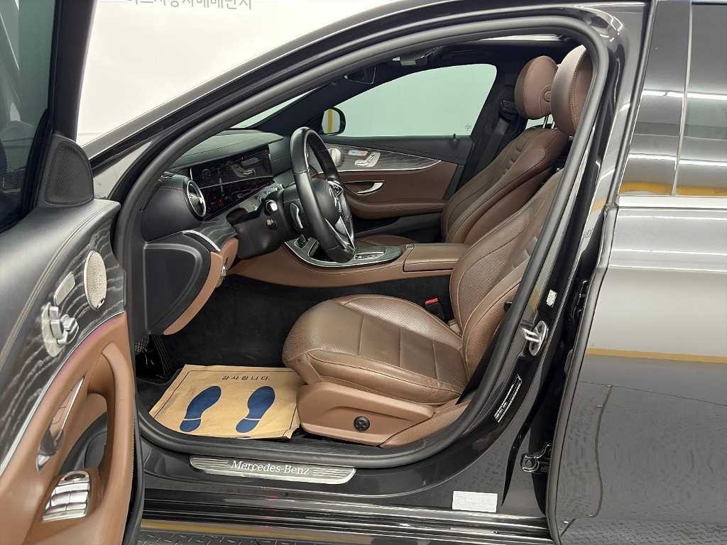 벤츠 E 클래스 E-클래스 W213 E350 4MATIC 아방가르드 이미지 11