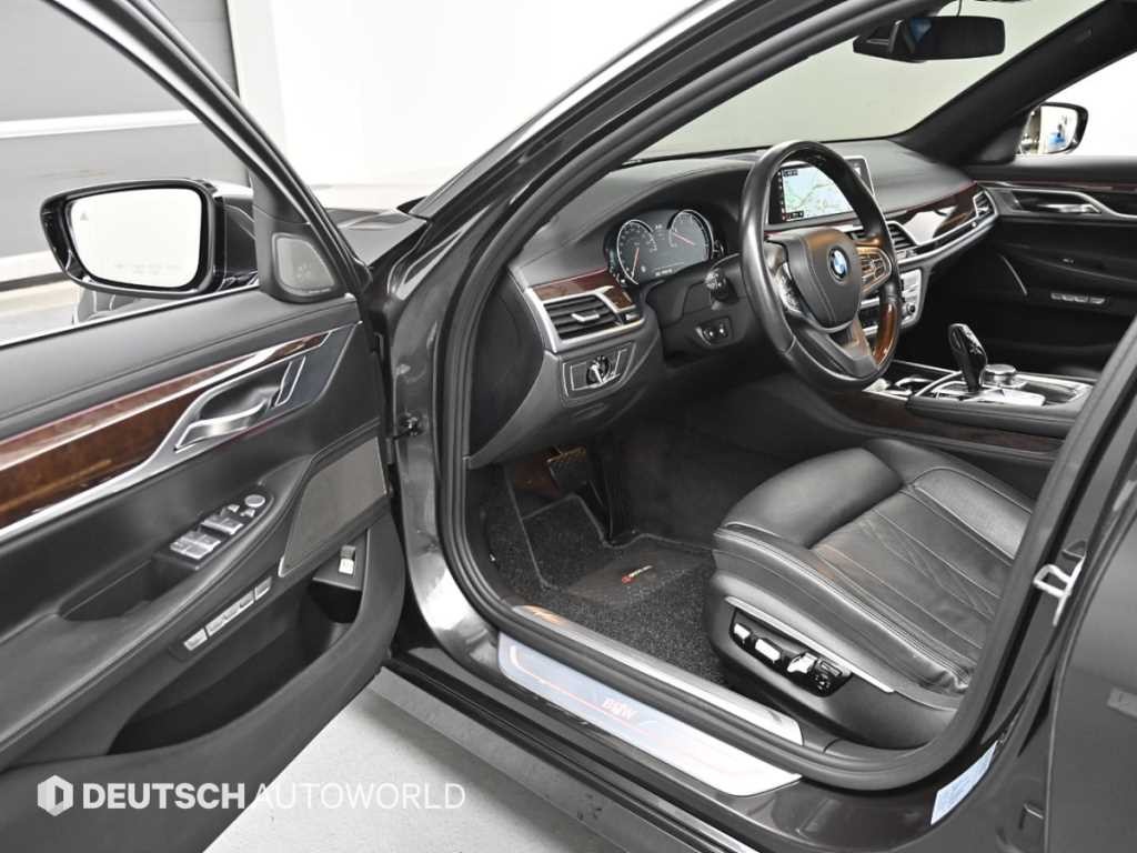BMW 7시리즈 7시리즈 (G11) 730Ld xDrive 이미지 11