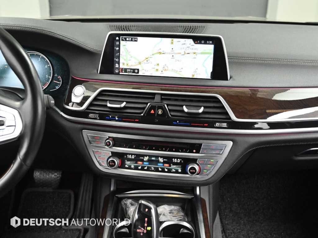BMW 7시리즈 7시리즈 (G11) 730Ld xDrive 이미지 14
