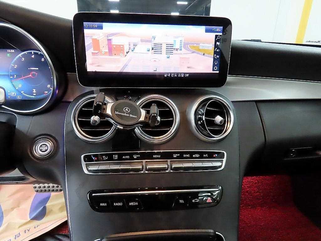 벤츠 C 클래스 C클래스 W205 C200 카브리올레 이미지 14