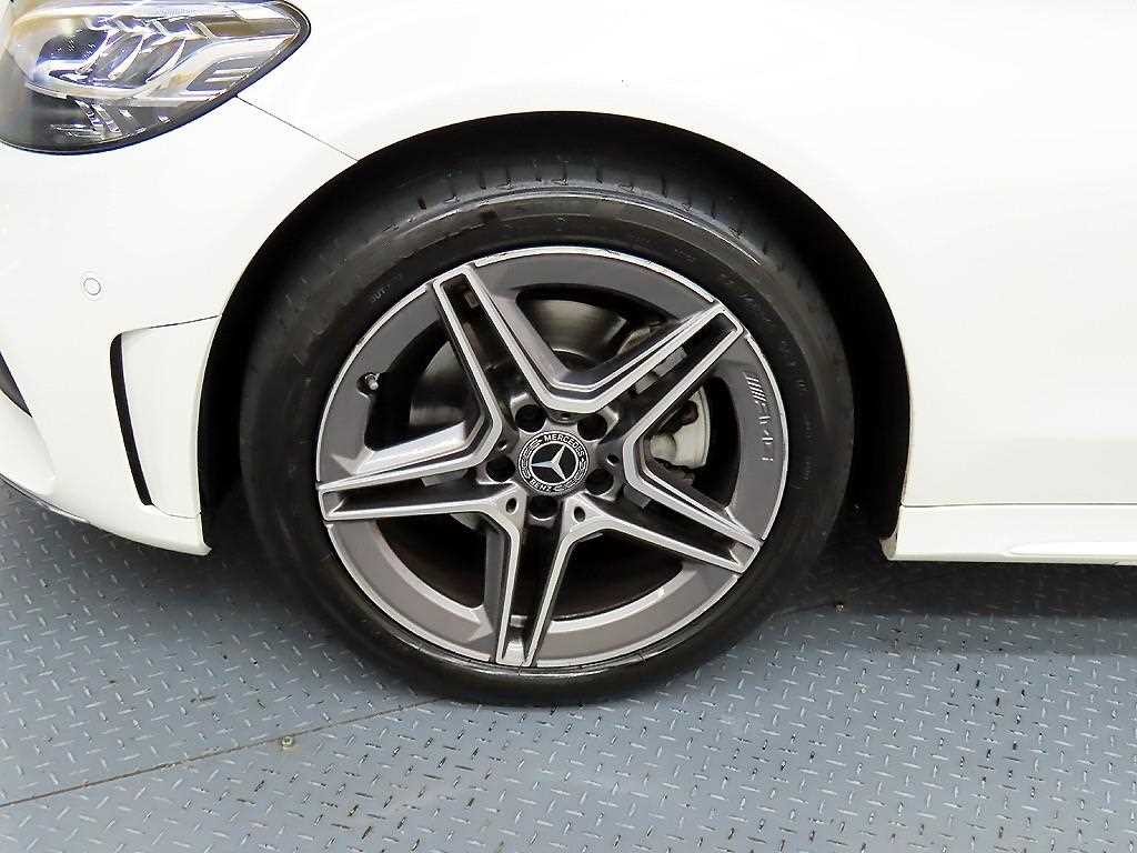 벤츠 C 클래스 C클래스 W205 C200 AMG LINE 이미지 20