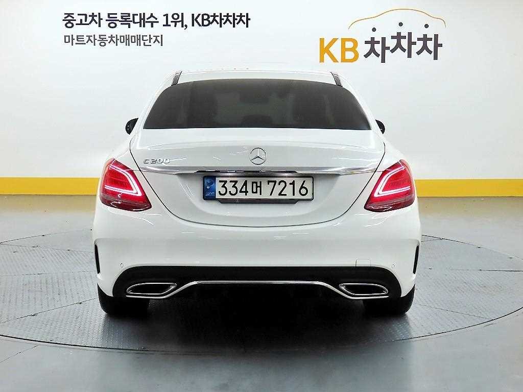 벤츠 C 클래스 C클래스 W205 C200 AMG LINE 이미지 3