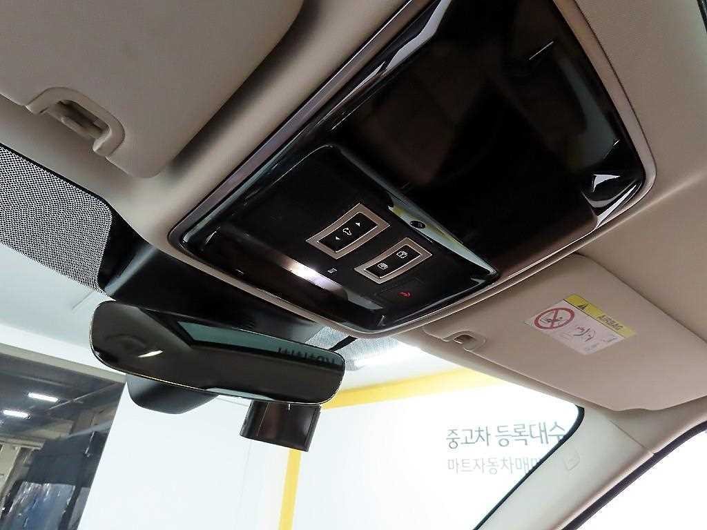 랜드로버 레인지로버 스포츠 레인지로버 스포츠 2세대 3.0 SDV6 HSE 다이나믹 이미지 16