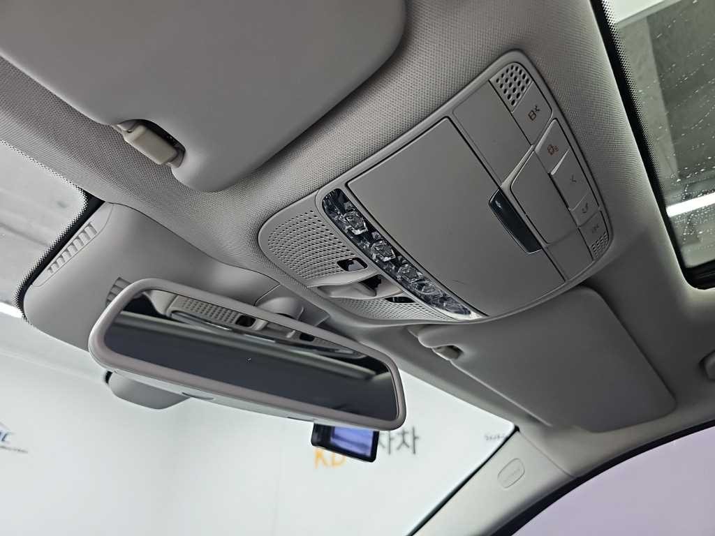 벤츠 C 클래스 C클래스 W205 C220 블루텍 아방가르드 이미지 17