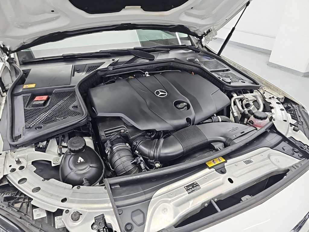 벤츠 C 클래스 C클래스 W205 C220 블루텍 아방가르드 이미지 5