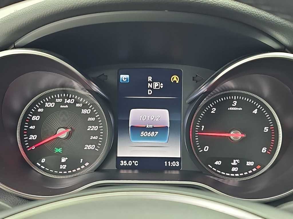 벤츠 C 클래스 C클래스 W205 C220 블루텍 아방가르드 이미지 6